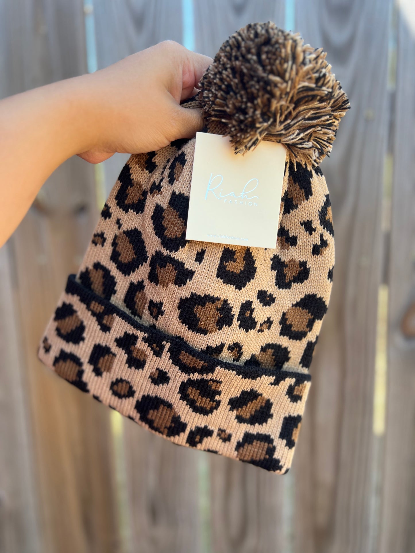 Lisa Leopard Beanie